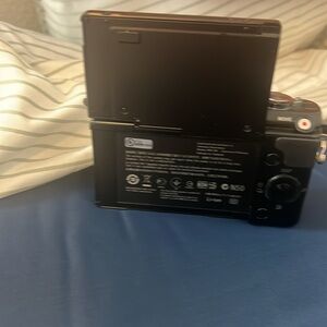 SONY NEX 3n- vlogging camera